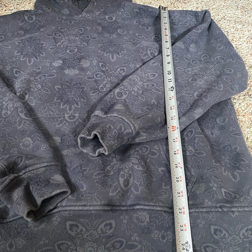 Abercrombie & Fitch Charcoal Floral hoodie